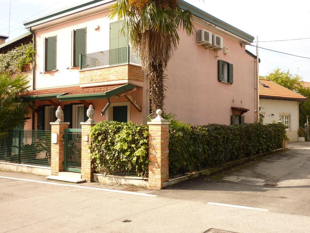 ホテル Casa Yami パドヴァ エクステリア 写真